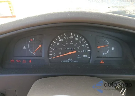 1998 Toyota Tacoma z USA, uszkodzony, nr VIN 4TANL42N2WZ136076